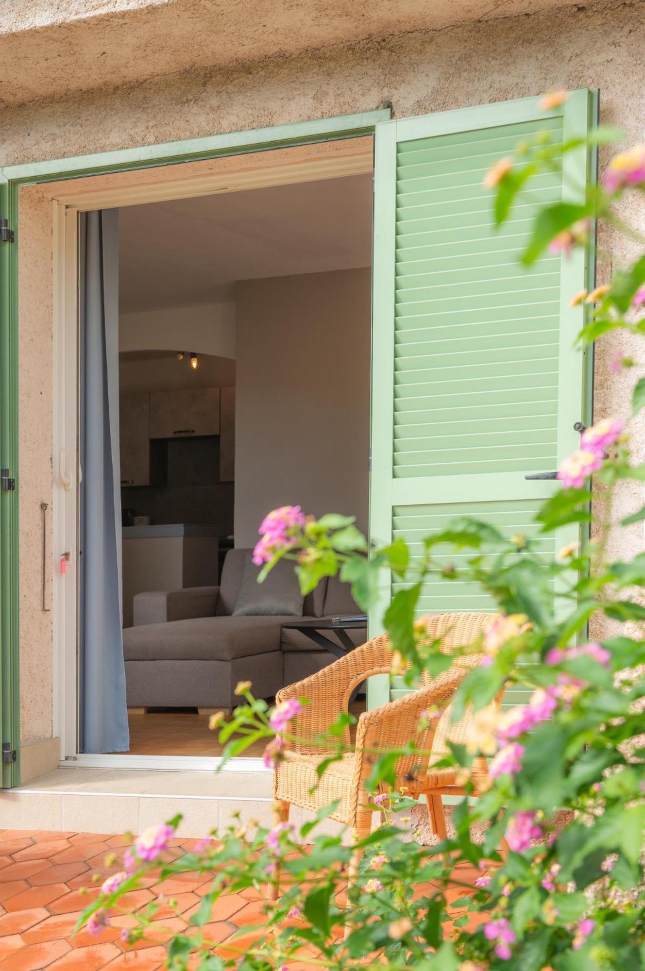 Residence Domaine De Caranella Порто-Веккьо Экстерьер фото