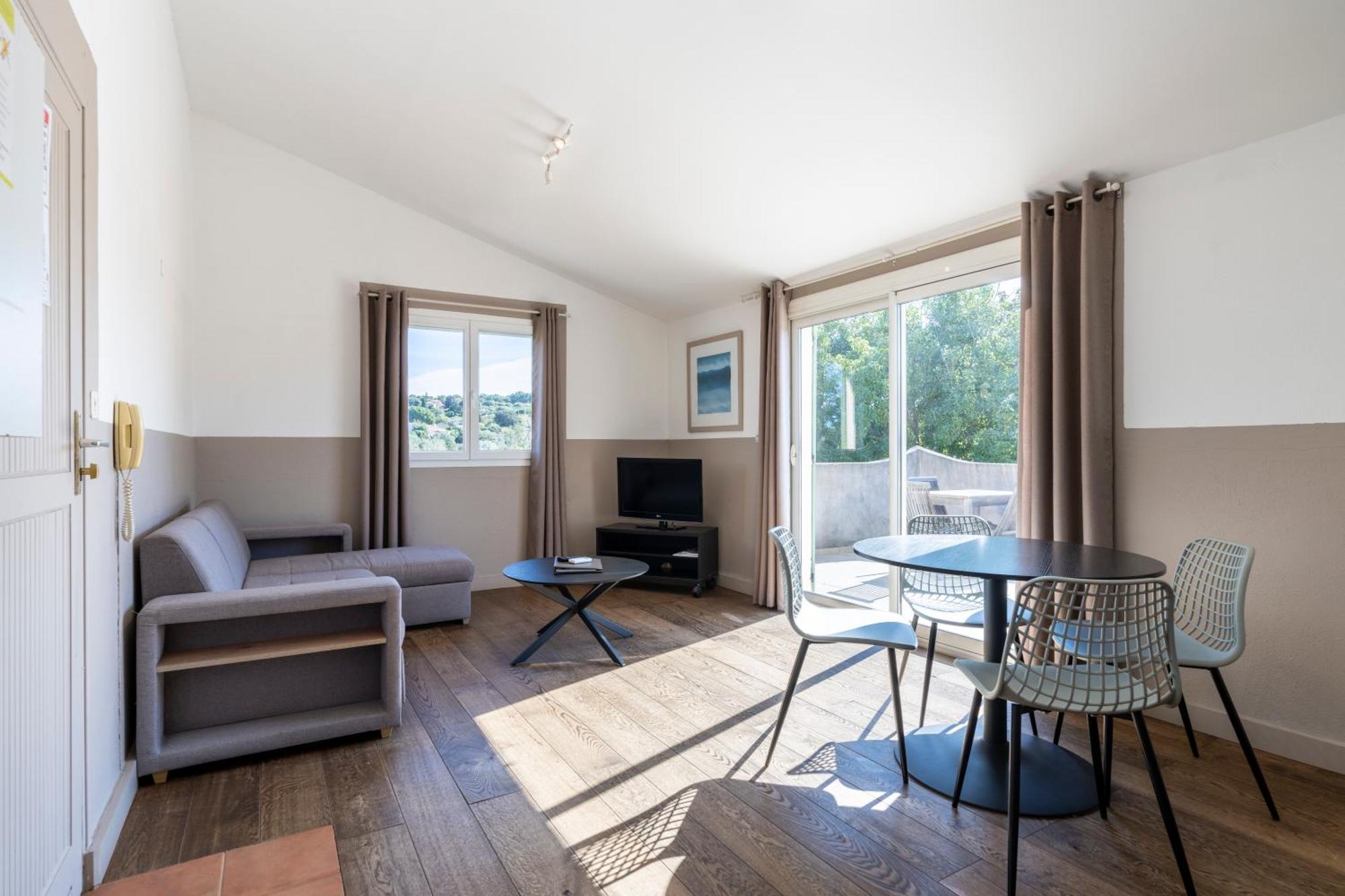 Residence Domaine De Caranella Порто-Веккьо Экстерьер фото