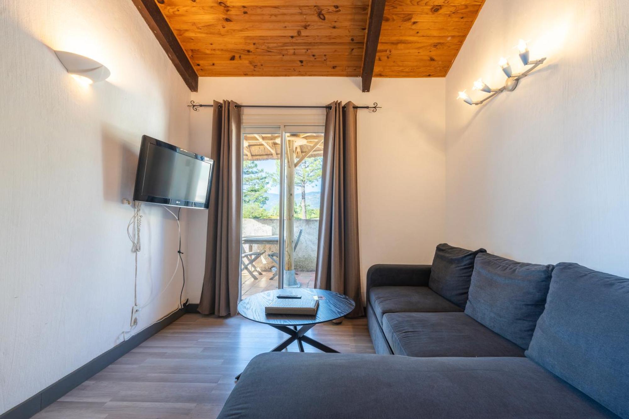 Residence Domaine De Caranella Порто-Веккьо Экстерьер фото